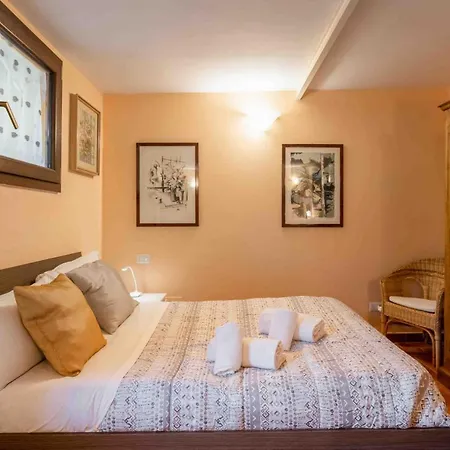 San Frediano Cozy Studio With Private Patio Florença