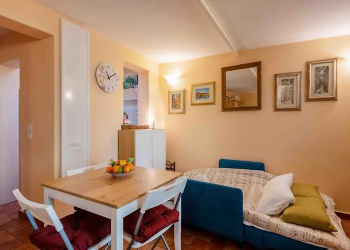 San Frediano Cozy Studio With Private Patio *